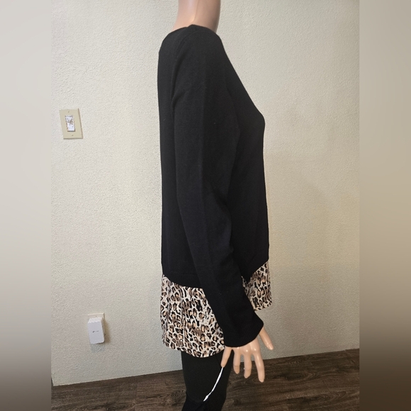 Adrianna Papell Round Neck Twofer Sweater Black & cheetah Print Size Medium - Picture 4 of 9